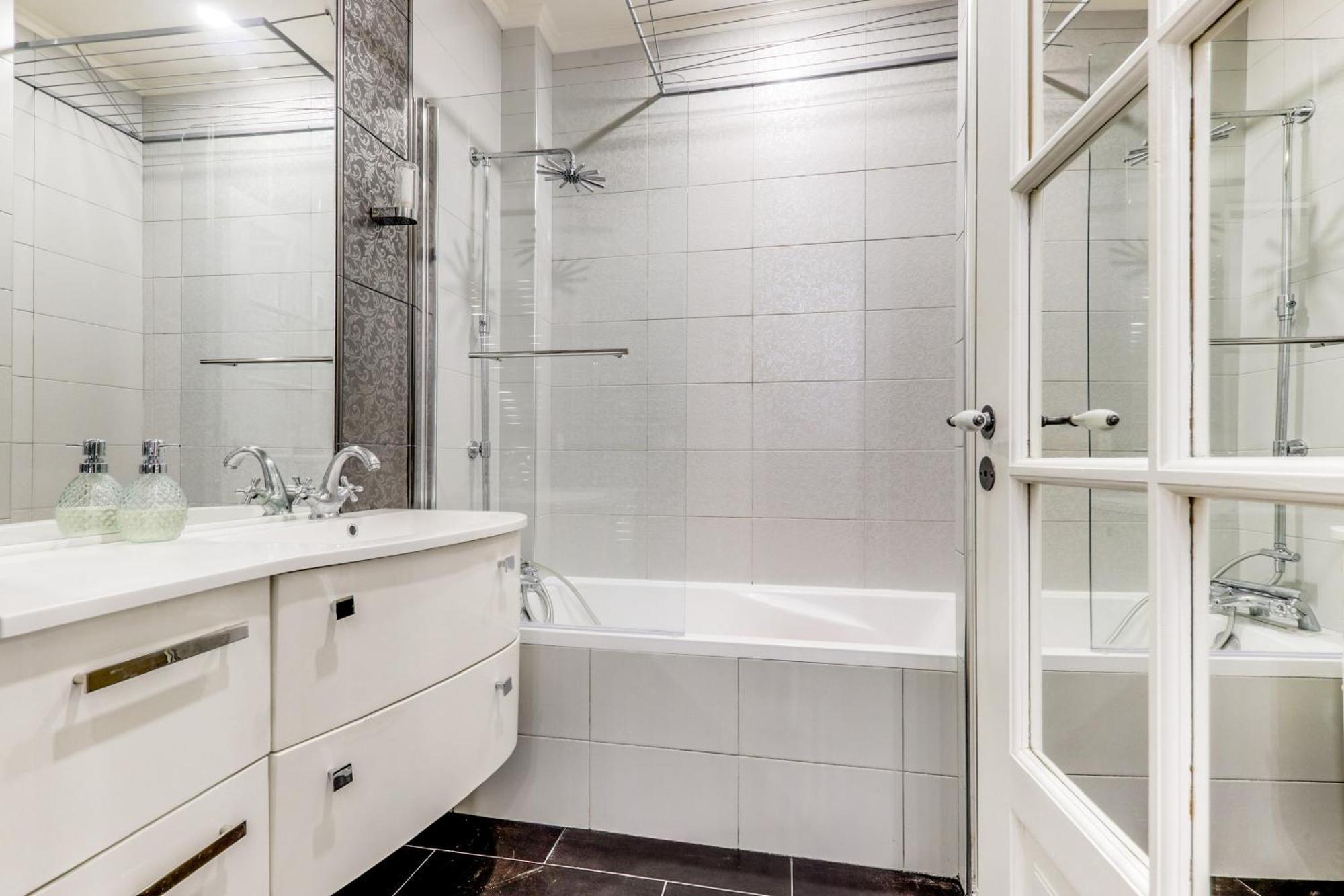 Apartment Quartier Culturel Paris